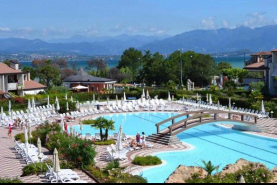 Casa Lorenzo Apartamento Desenzano del Garda Exterior foto